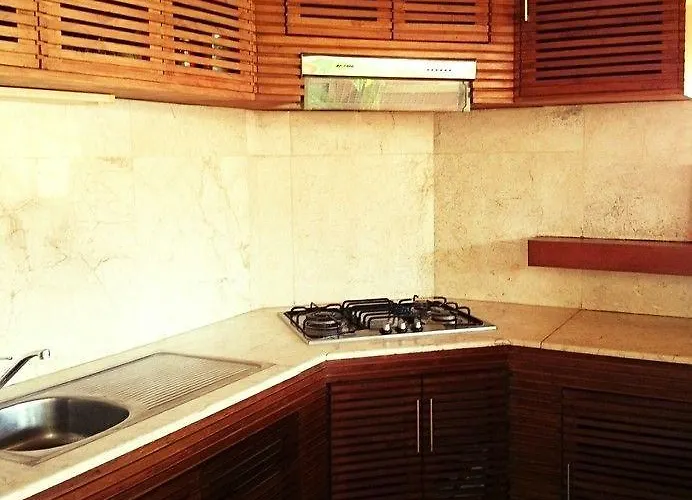 Alizee Villa *